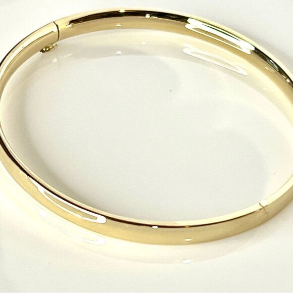 New 14k 3/16 High Polished Hinged Bangle Bracelet - Picture 2 of 11